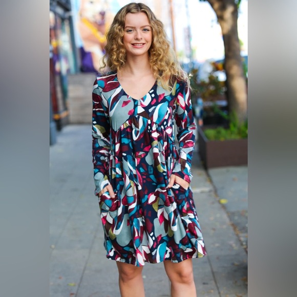 Bedazzle In Navy & Plum Abstract Print Side Pocket Dress - Picture 6 of 16